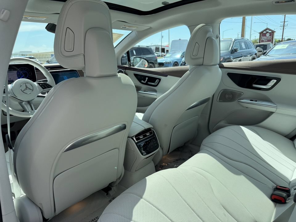 Used 2024 Mercedes-Benz EQE 350+ 4MATIC Sedan image 35