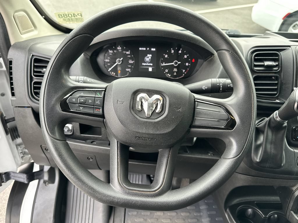 Used 2023 RAM ProMaster 2500 FWD image 12