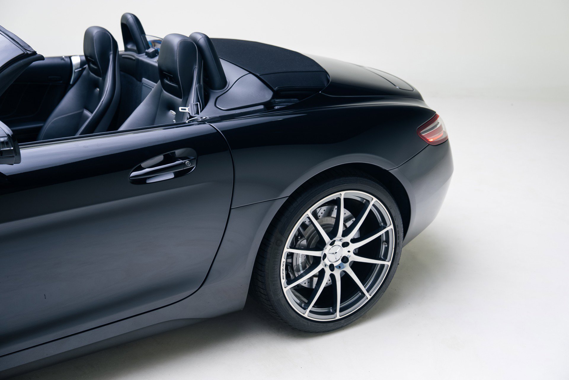 Used 2012 Mercedes-Benz SLS AMG image 16