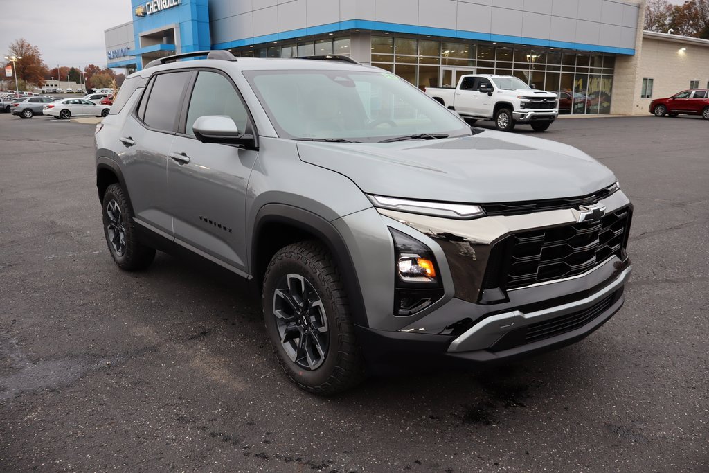 New 2026 Chevrolet Equinox ACTIV image 2