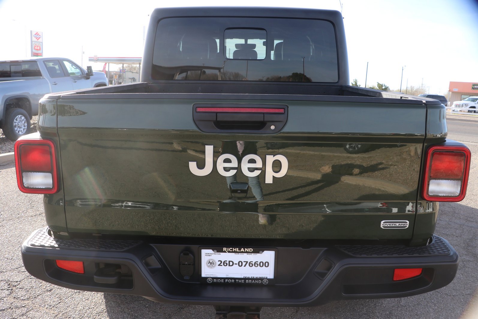 Used 2022 Jeep Gladiator Overland w/ Popular Equipment Package image 6