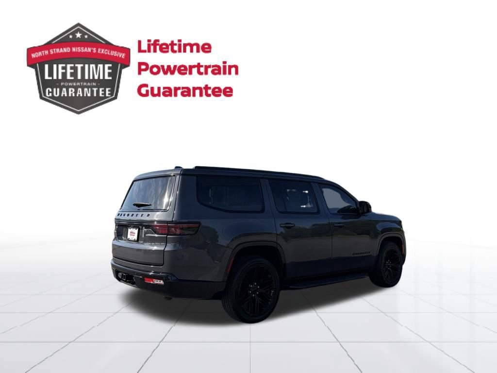 Used 2023 Jeep Wagoneer Series II AWD/4WD image 6