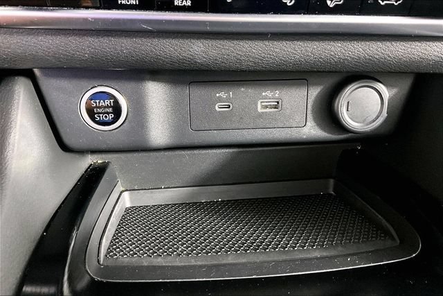 Used 2023 Nissan Rogue SV AWD/4WD image 36