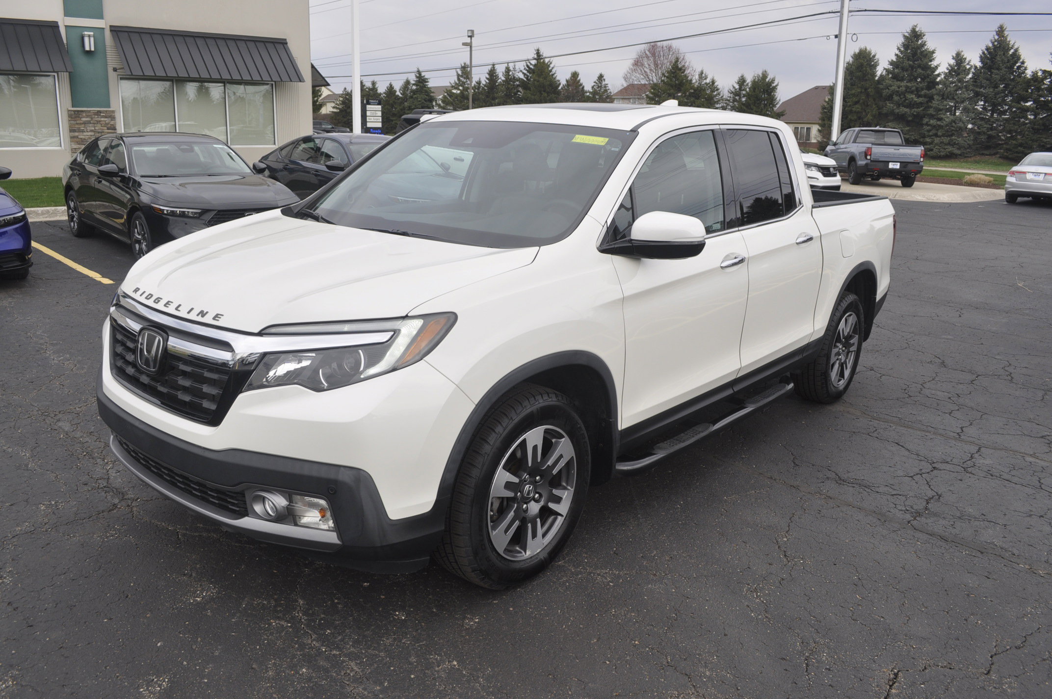 Used 2019 Honda Ridgeline RTL-E image 3
