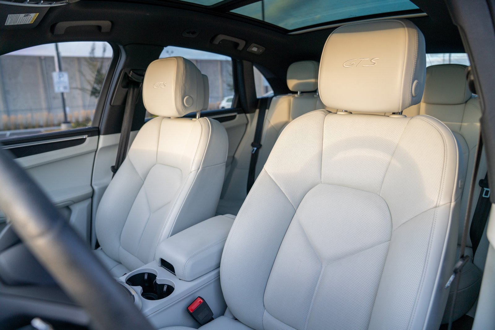 Certified 2023 Porsche Macan GTS AWD/4WD image 5