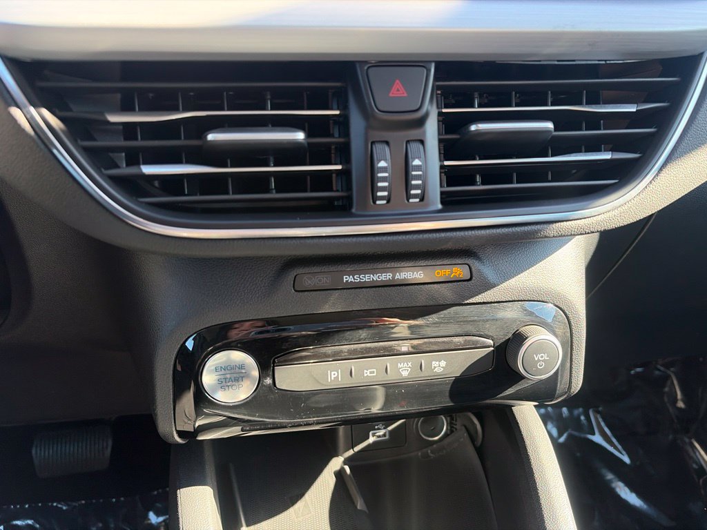 Used 2023 Ford Escape SE w/ PHEV Premium Package FWD image 30
