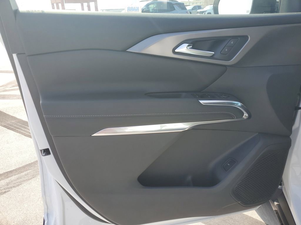 New 2026 Chevrolet Traverse LT w/ Driver Confidence Package image 18