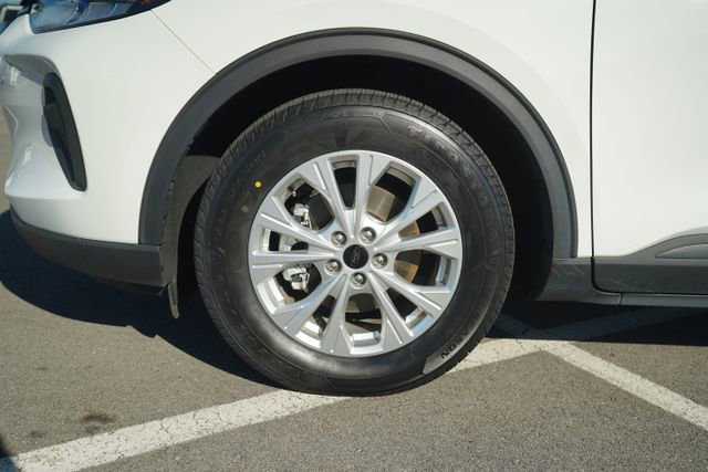 Used 2023 Ford Escape Active image 11