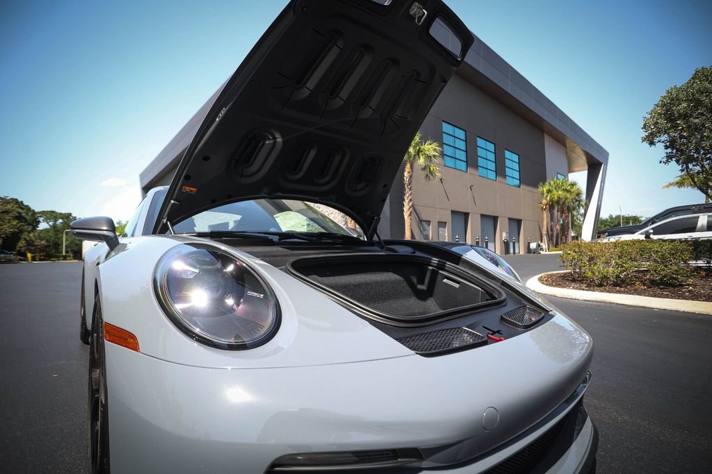 Used 2023 Porsche 911 GT3 RWD image 19