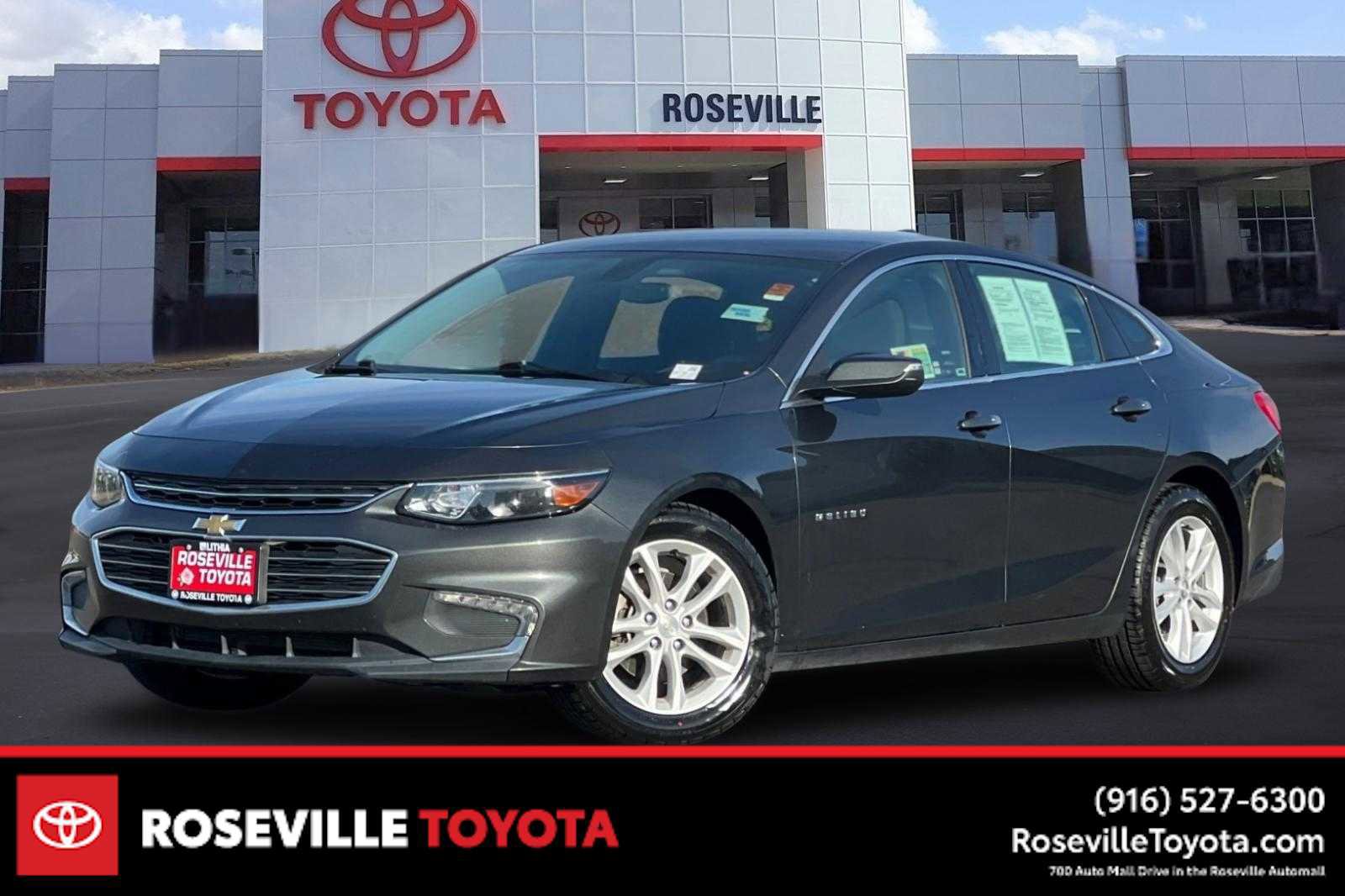 Used 2018 Chevrolet Malibu LT FWD image 1