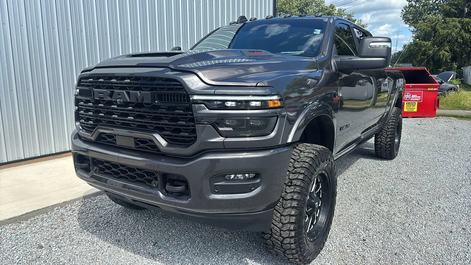 Used 2025 RAM 2500 Limited AWD/4WD image 16