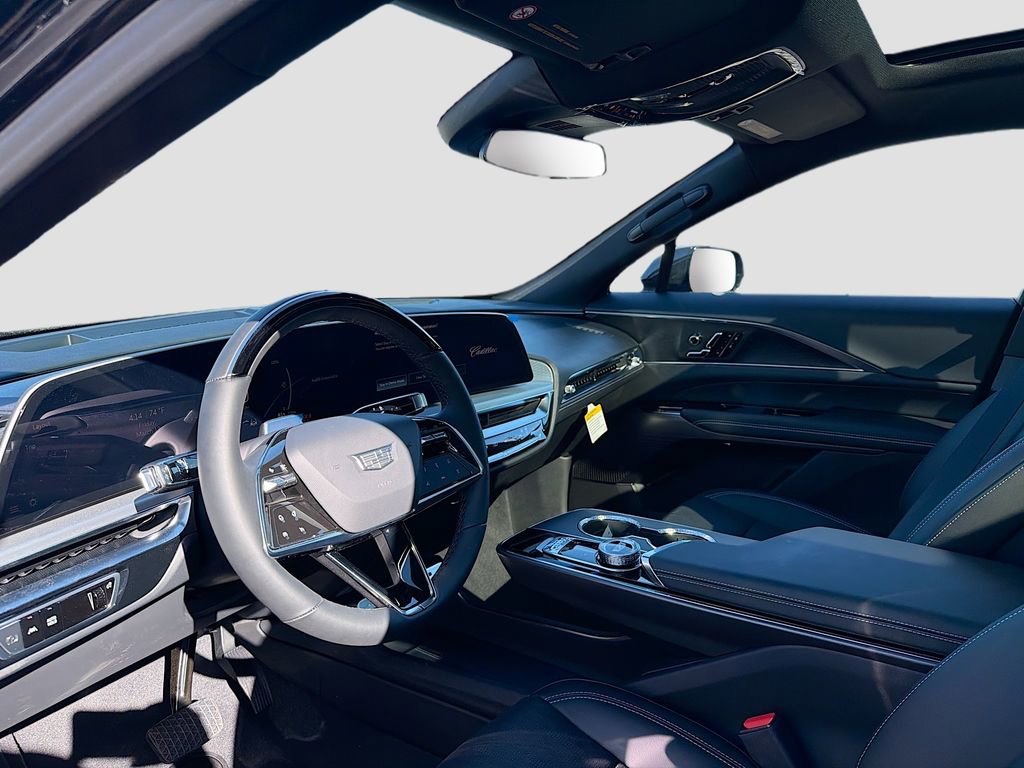 New 2026 Cadillac Lyriq Luxury image 9