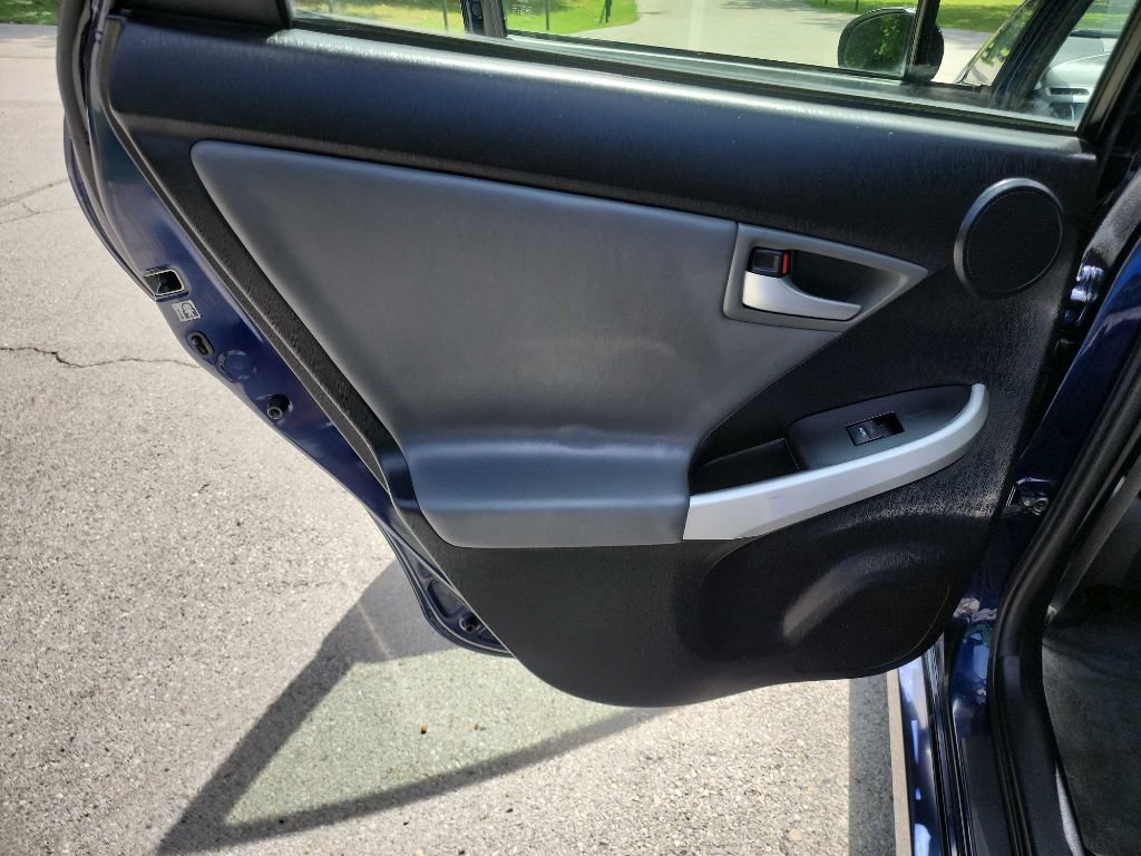 Used 2014 Toyota Prius Four w/ Solar Roof Package FWD image 20
