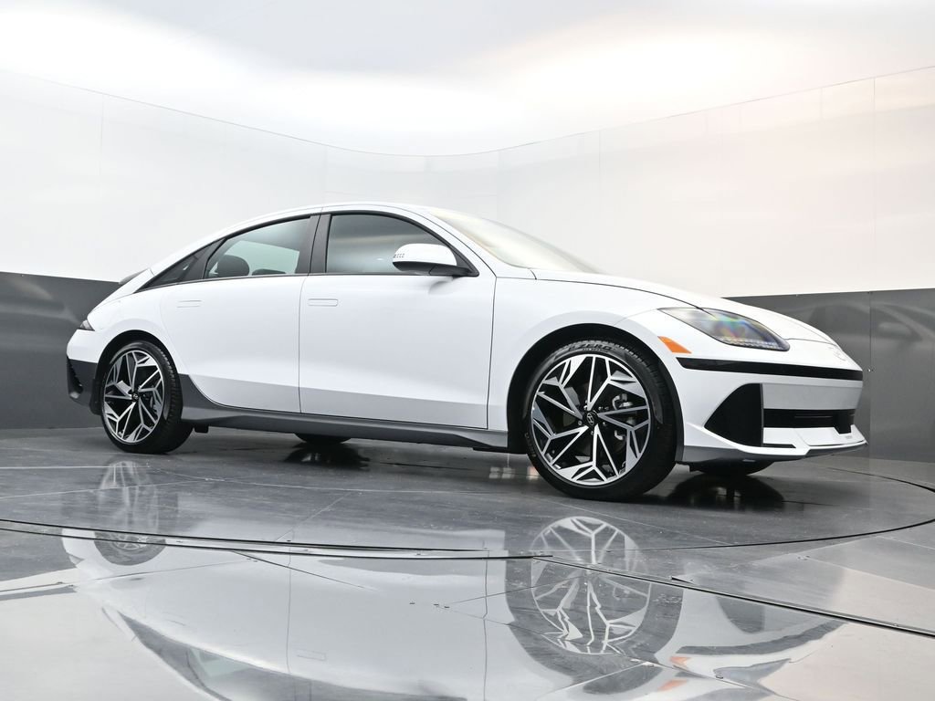 Used 2024 Hyundai Ioniq 6 SEL image 21