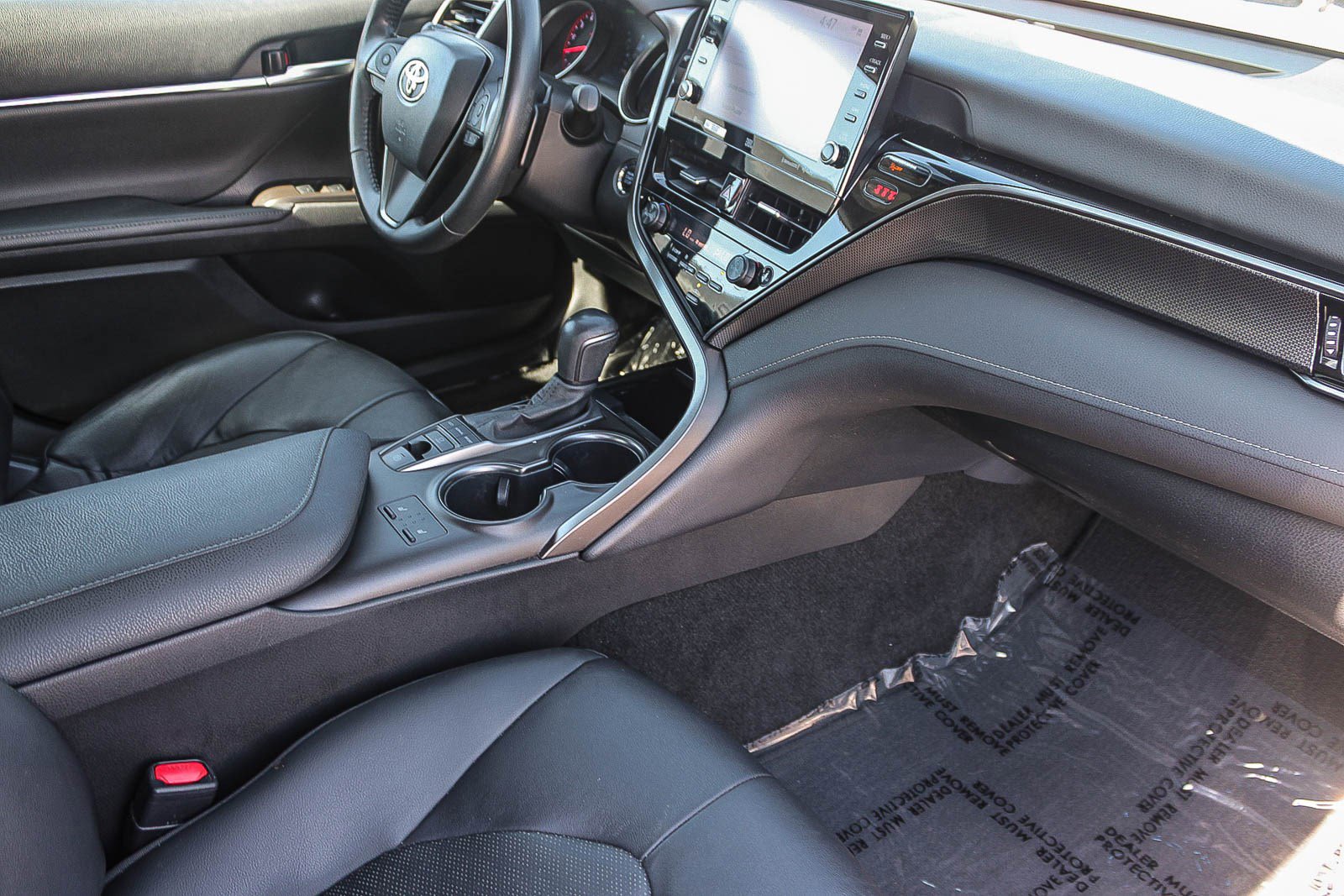 Used 2024 Toyota Camry XSE image 17