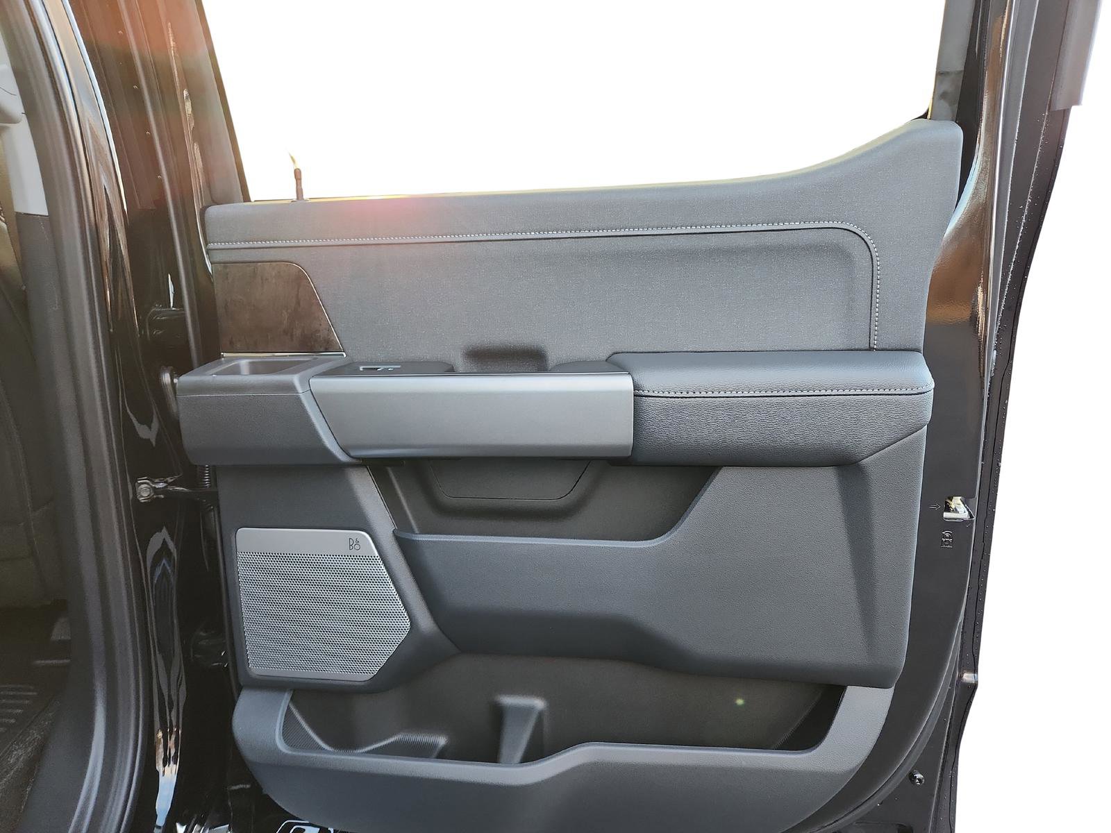 New 2026 Ford F350 Lariat w/ Lariat Premium Package image 29