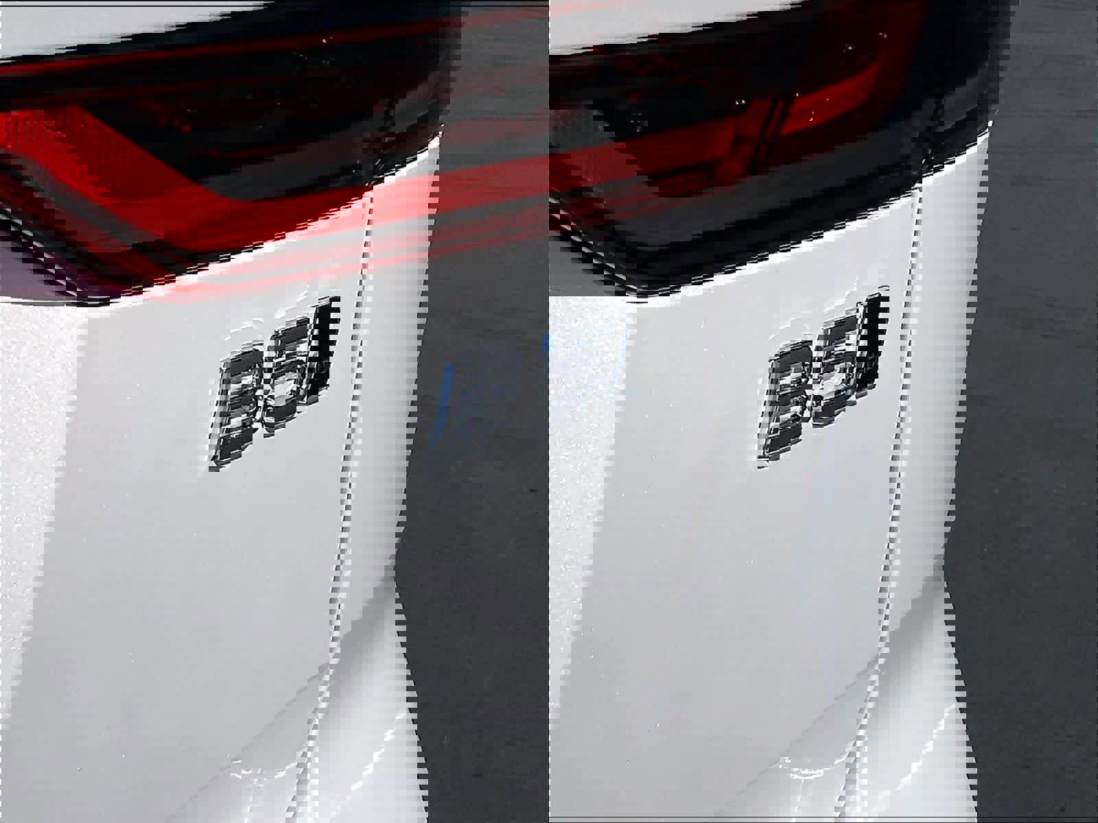 New 2026 Volvo XC60 B5 Plus w/ Climate Package image 26