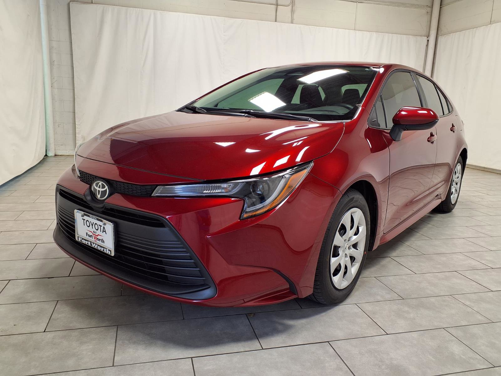 Used 2026 Toyota Corolla LE FWD image 3