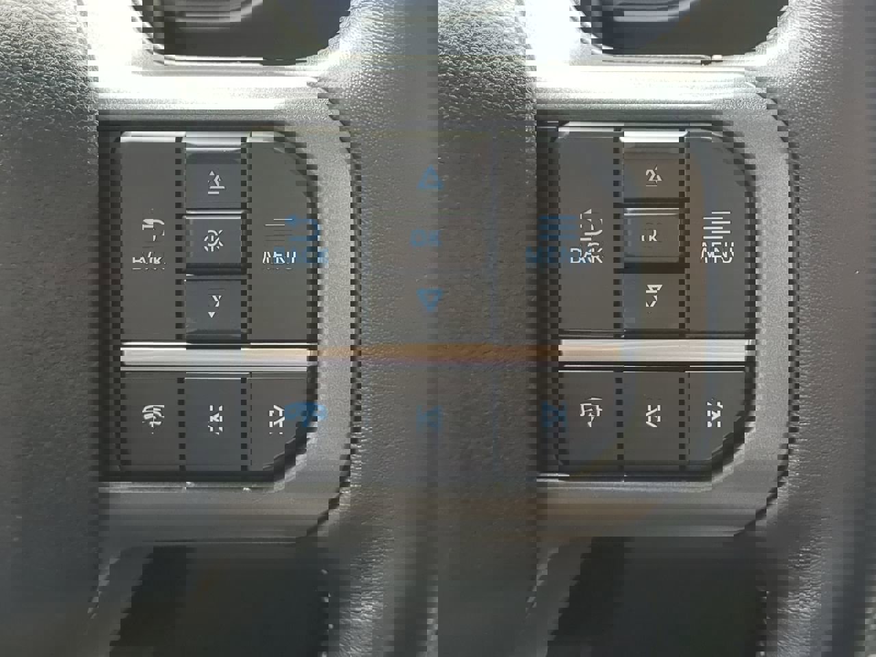 Used 2024 Ford F250 Lariat w/ Chrome Package image 24