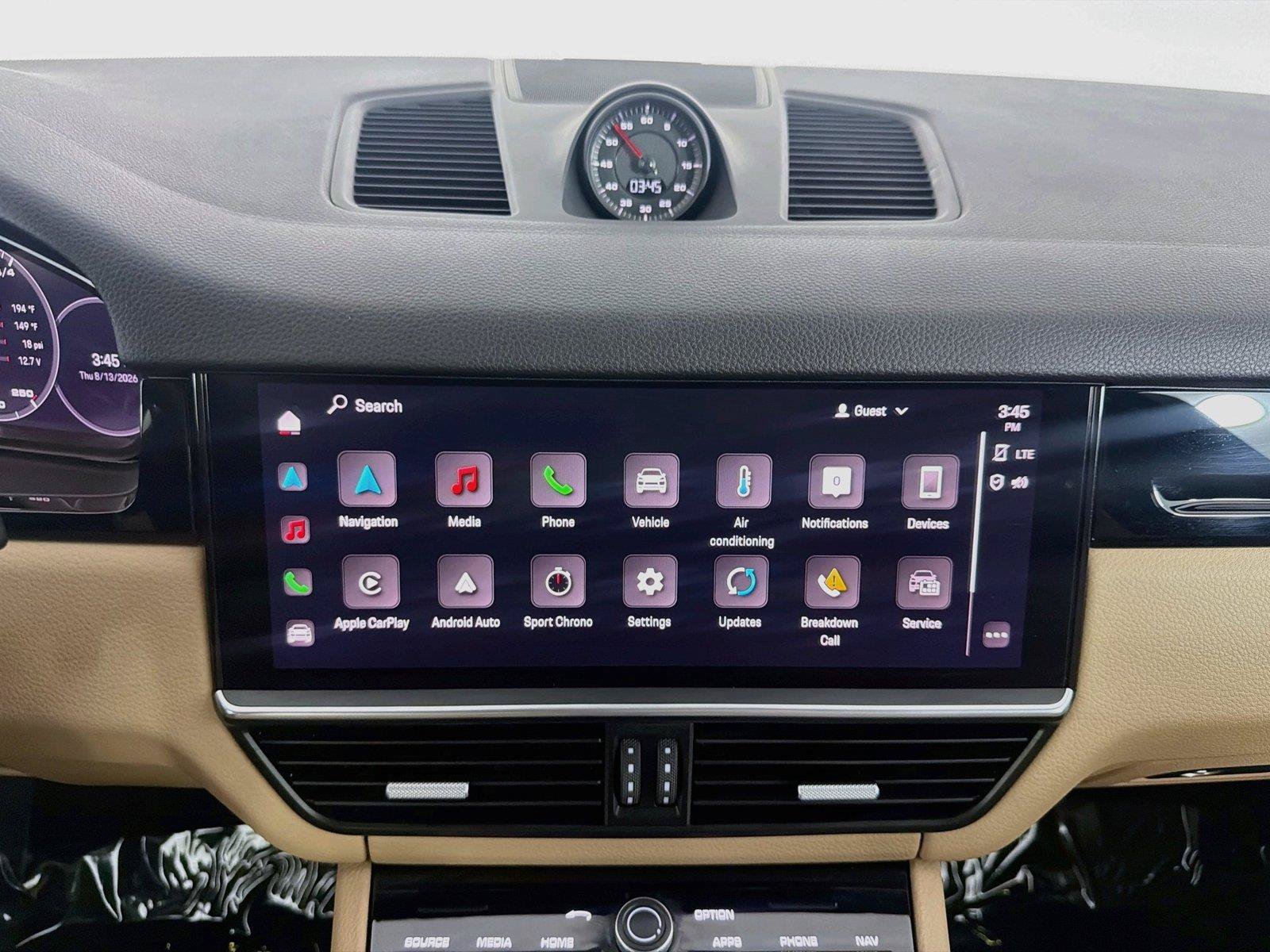 Certified 2023 Porsche Cayenne Platinum Edition AWD/4WD image 18