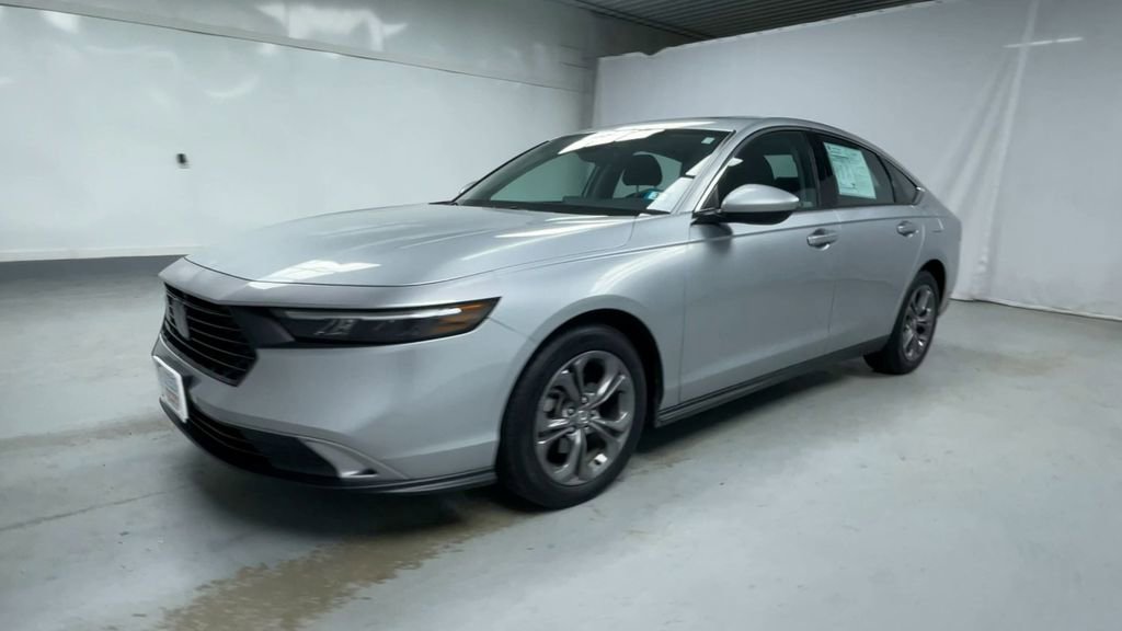 Certified 2024 Honda Accord EX image 4