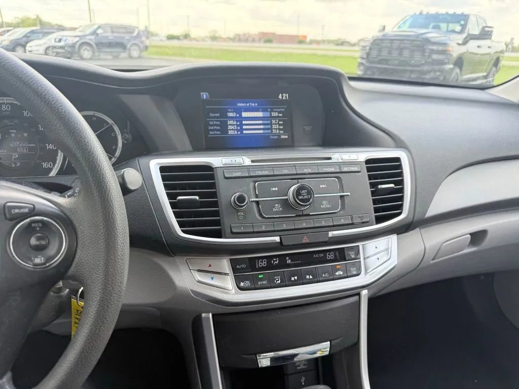 Used 2014 Honda Accord LX image 11