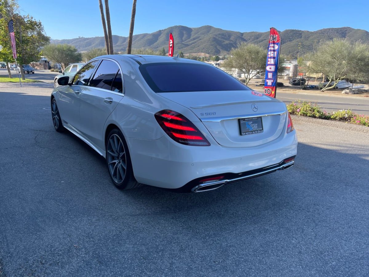 Used 2019 Mercedes-Benz S 560 Sedan image 7