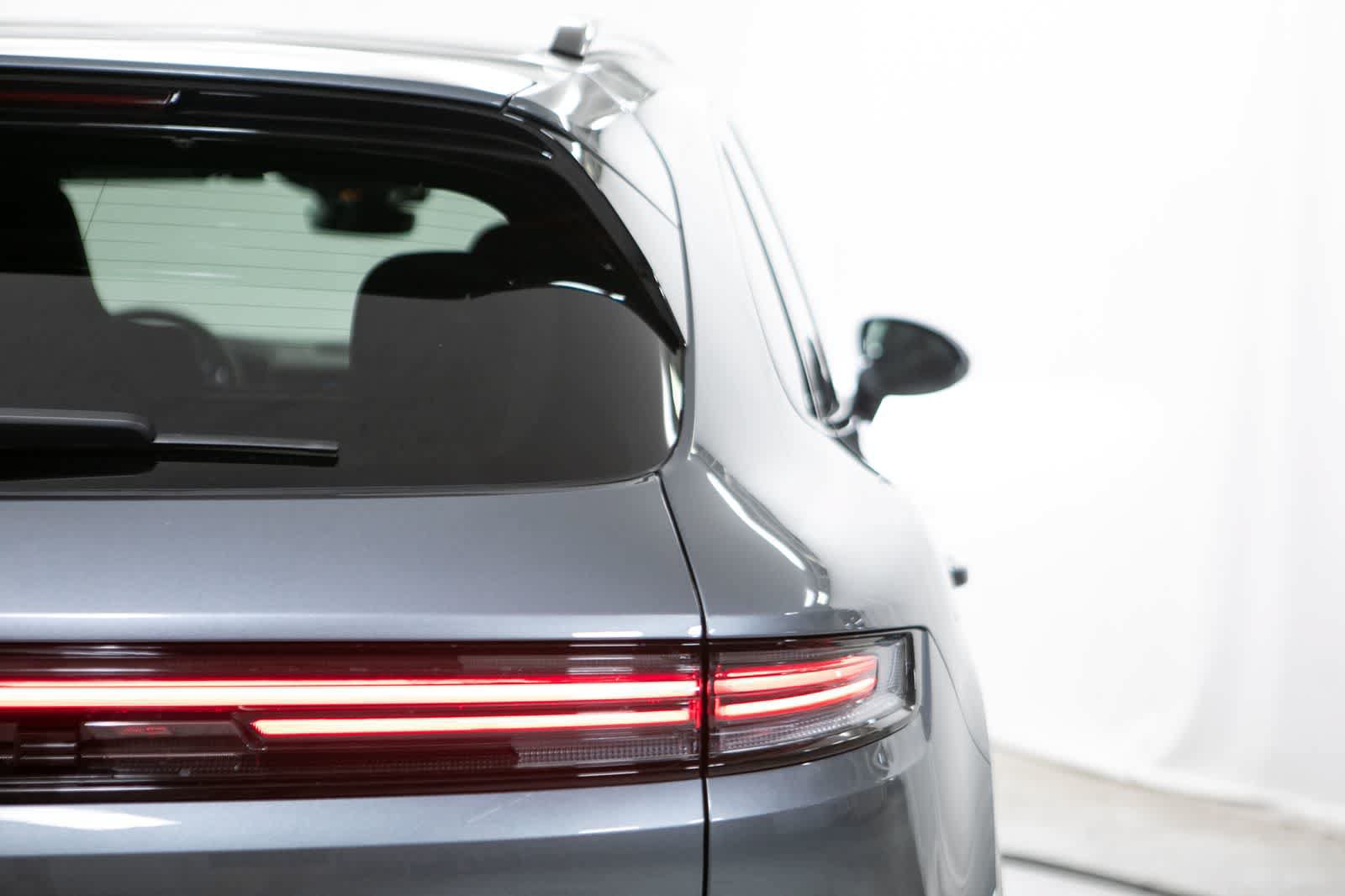 New 2026 Porsche Cayenne Turbo AWD/4WD image 21