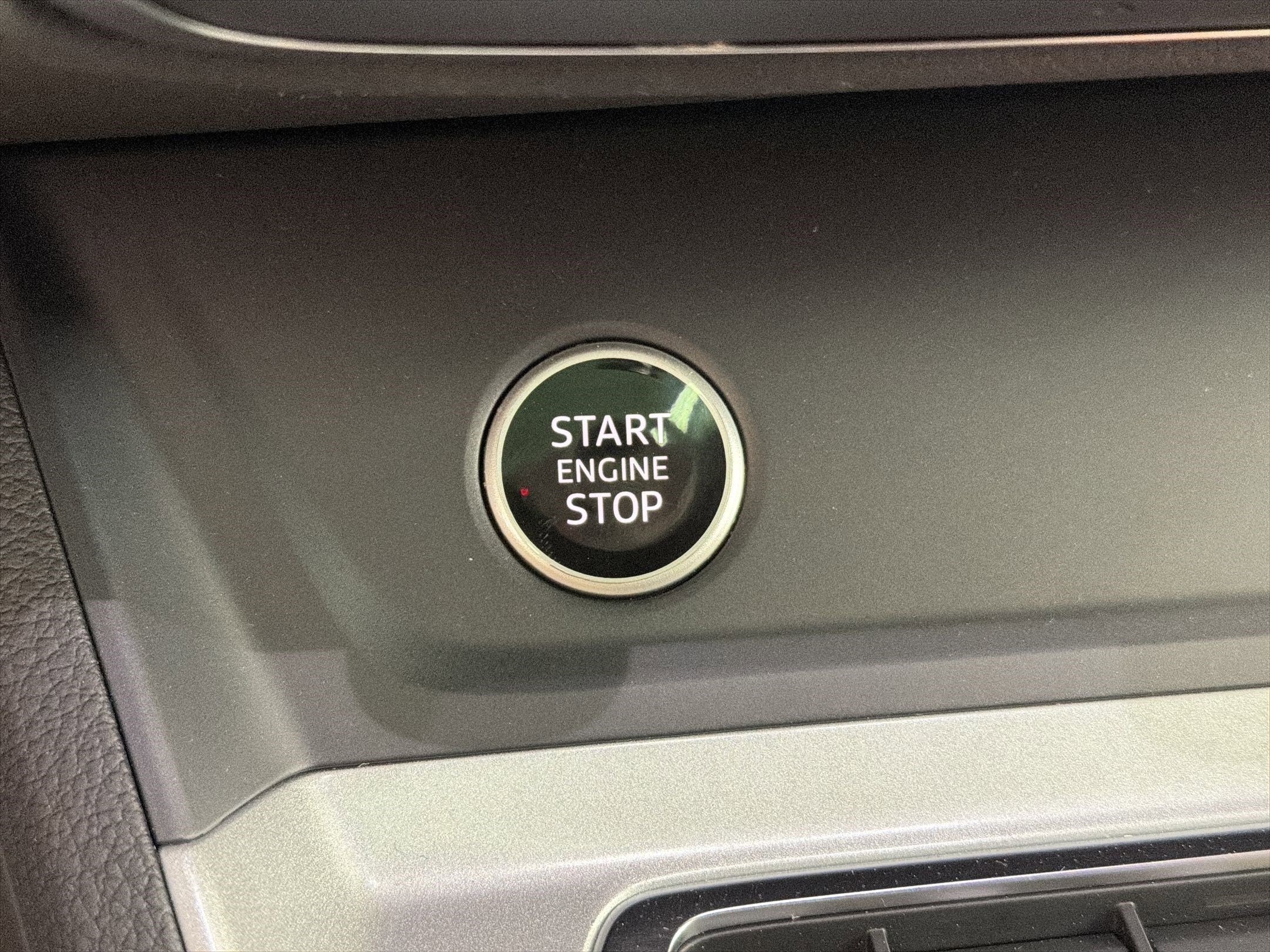 Used 2024 Audi Q3 2.0T Premium Plus w/ Premium Plus Package image 22