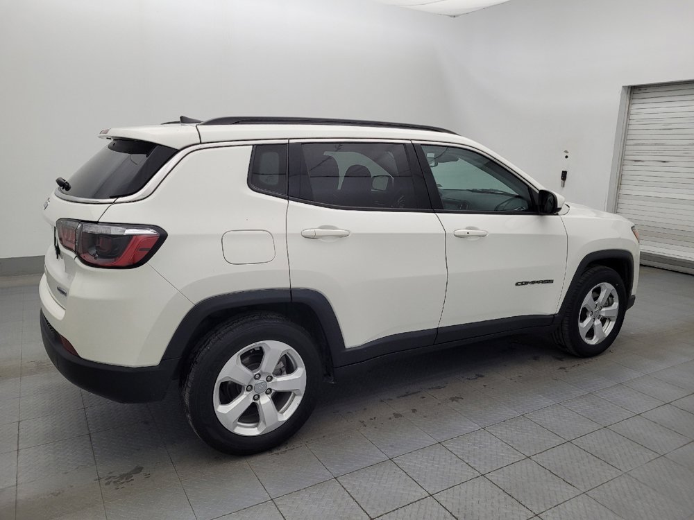 Used 2021 Jeep Compass Latitude image 10