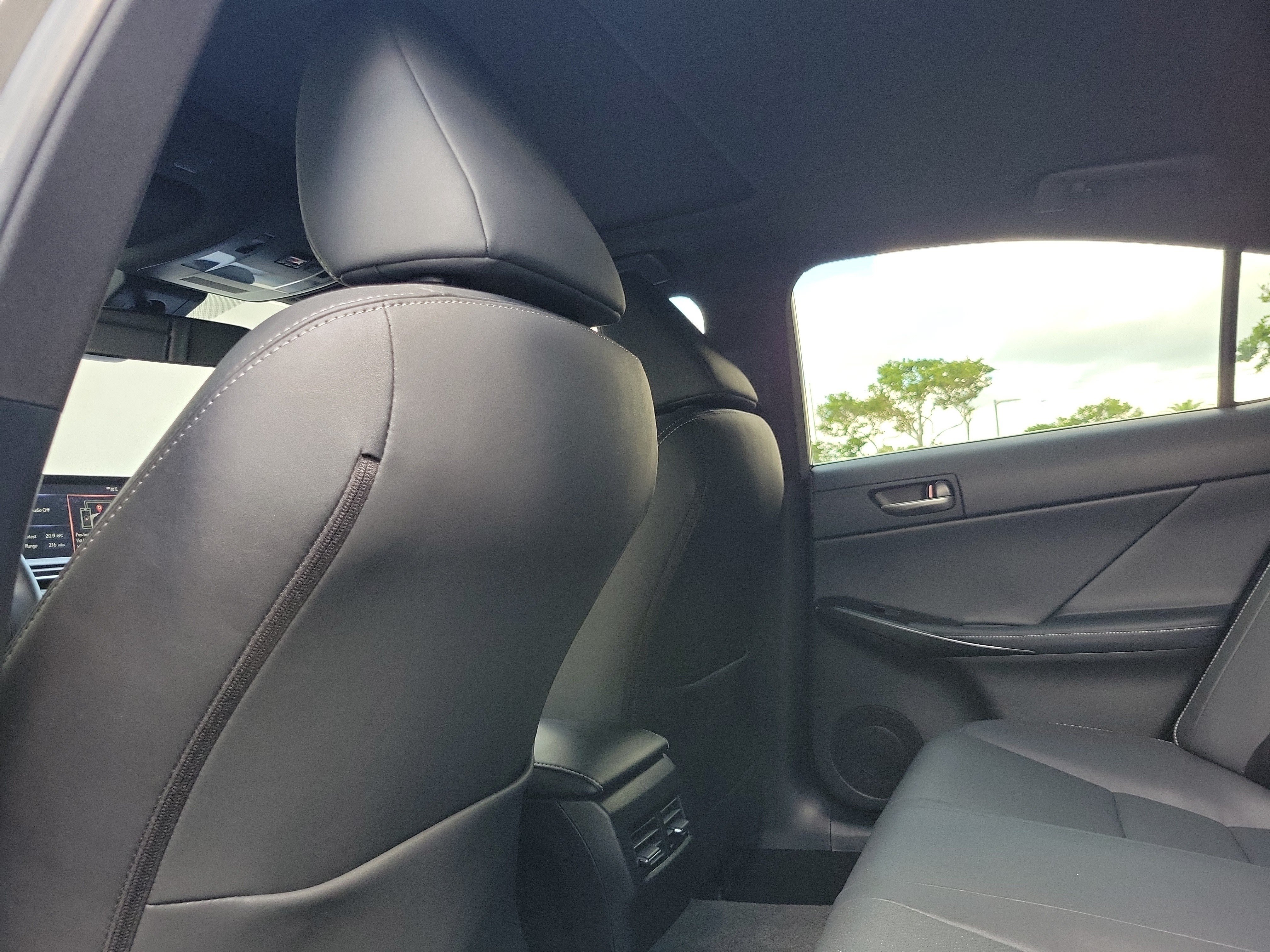 Used 2024 Lexus IS 350 F Sport w/ Accessory Package 2 RWD image 11