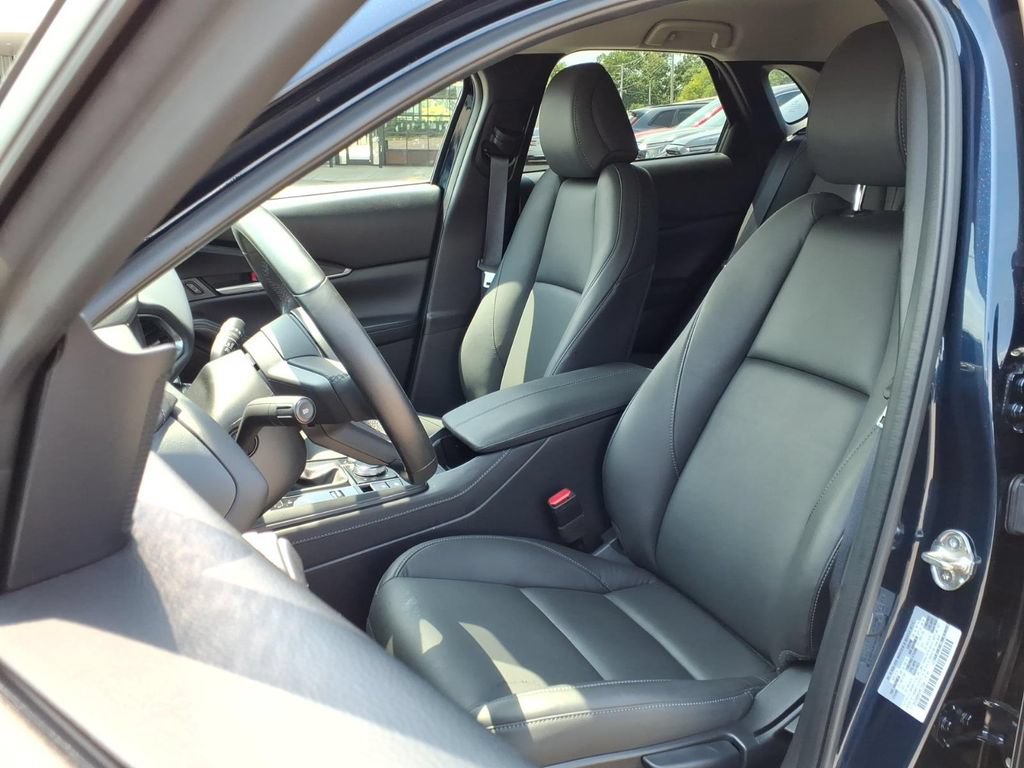 Used 2023 MAZDA CX-30 AWD 2.5 S w/ Select Package image 2