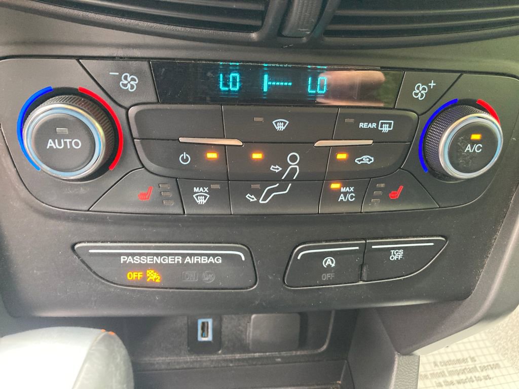 Used 2017 Ford Escape SE w/ SE Leather Comfort Package image 25