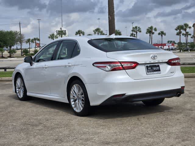 Used 2019 Toyota Camry XLE FWD image 4