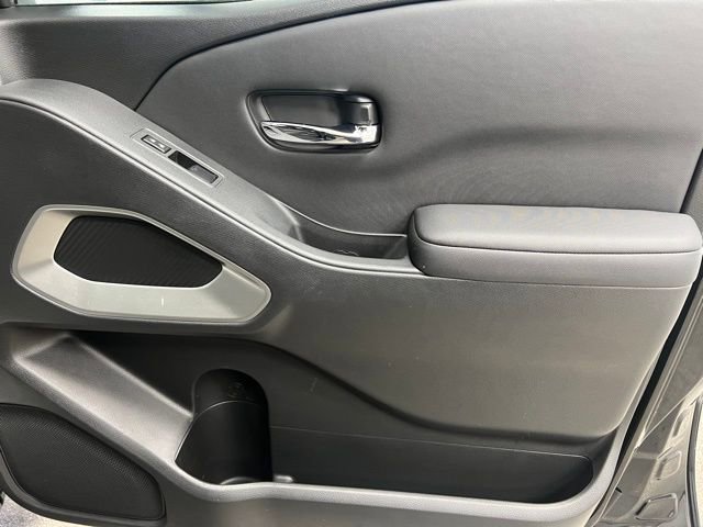 Used 2024 Nissan Frontier SV w/ Technology Package image 56