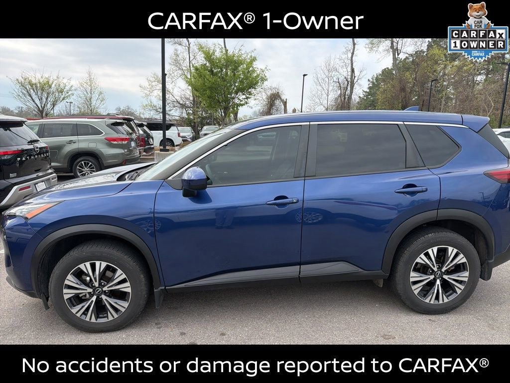 Certified 2023 Nissan Rogue SV image 3