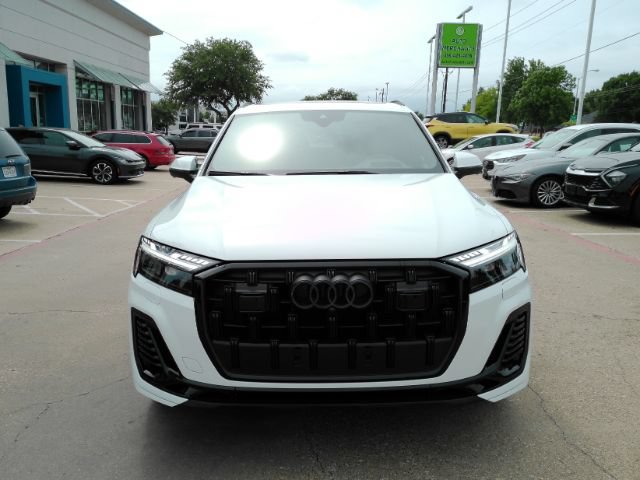 Used 2025 Audi Q7 3.0T Prestige w/ Prestige Package AWD/4WD image 2