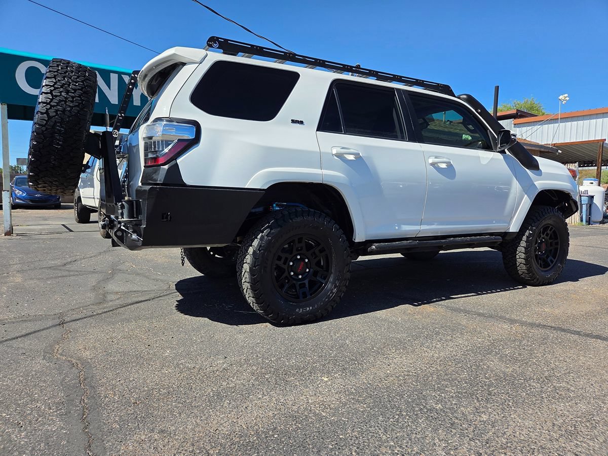 Used 2016 Toyota 4Runner SR5 Premium AWD/4WD image 7