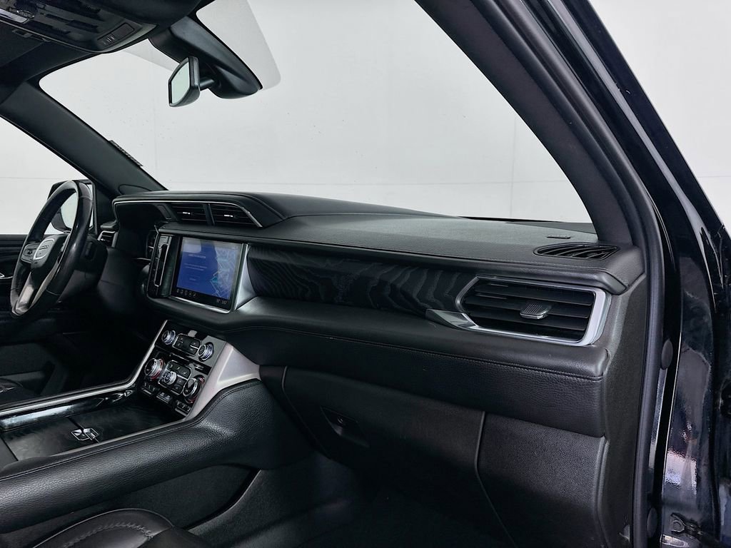 Used 2021 GMC Yukon XL Denali image 32