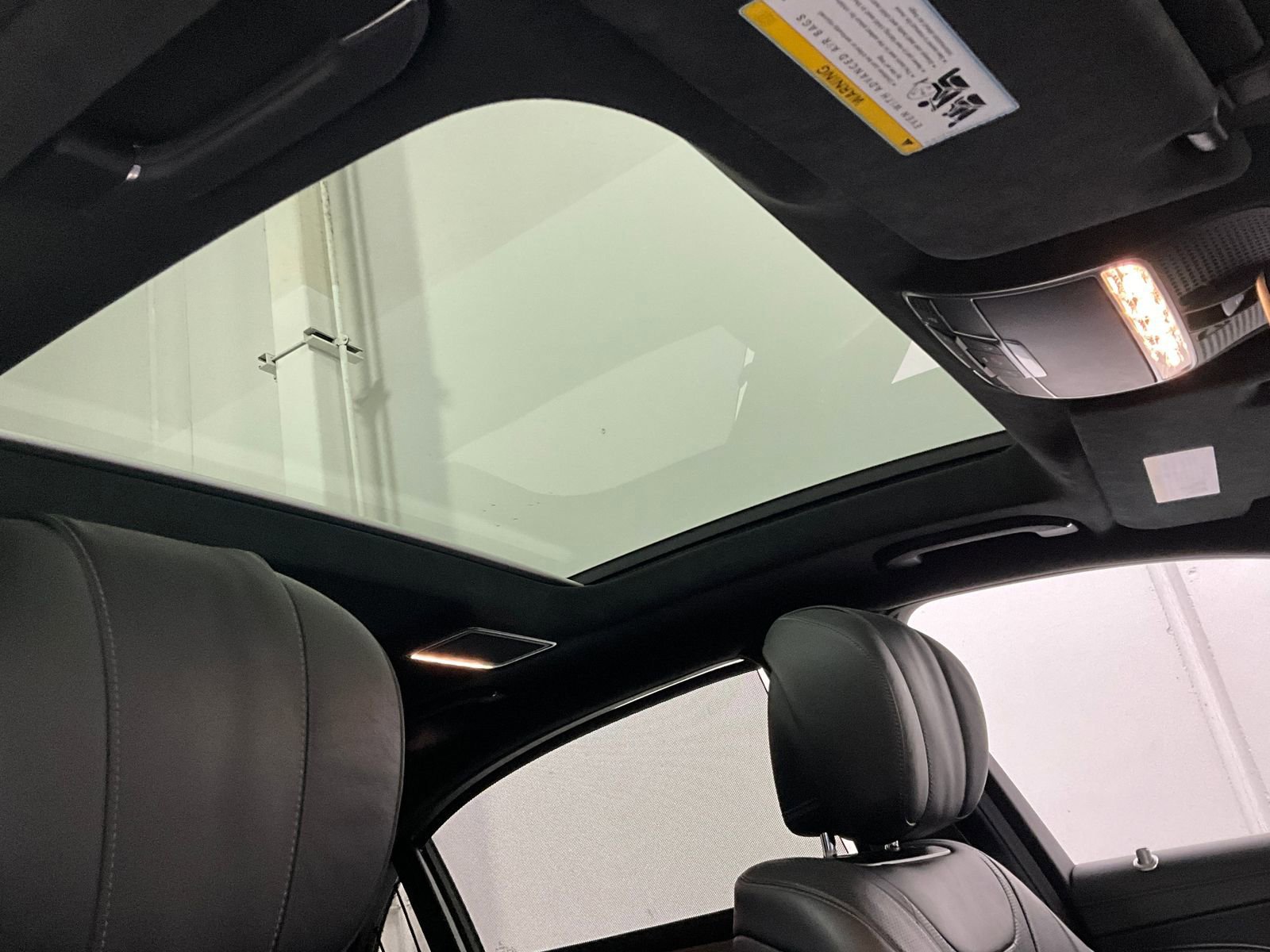 Used 2015 Mercedes-Benz S 550 4MATIC Sedan image 22