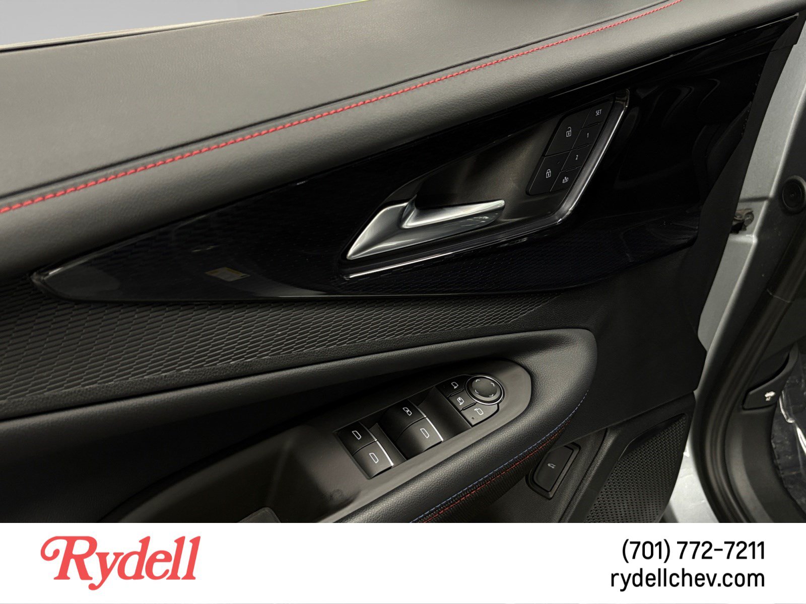 Used 2024 Chevrolet Blazer EV RS AWD/4WD image 11