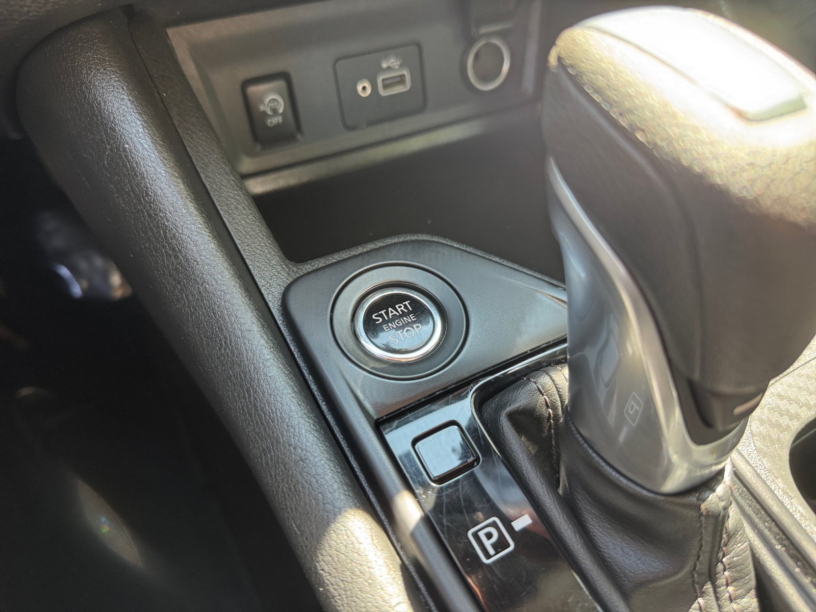 Used 2024 Nissan Sentra S FWD image 19