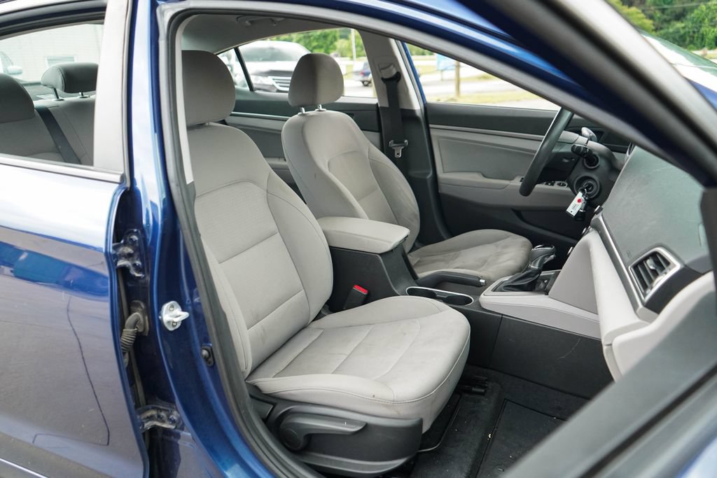 Used 2018 Hyundai Elantra SEL FWD image 13