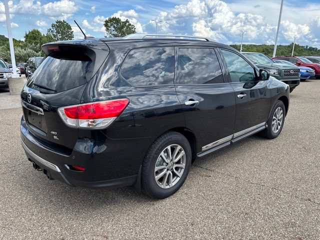 Used 2016 Nissan Pathfinder SL w/ SL Tech Package AWD/4WD image 3