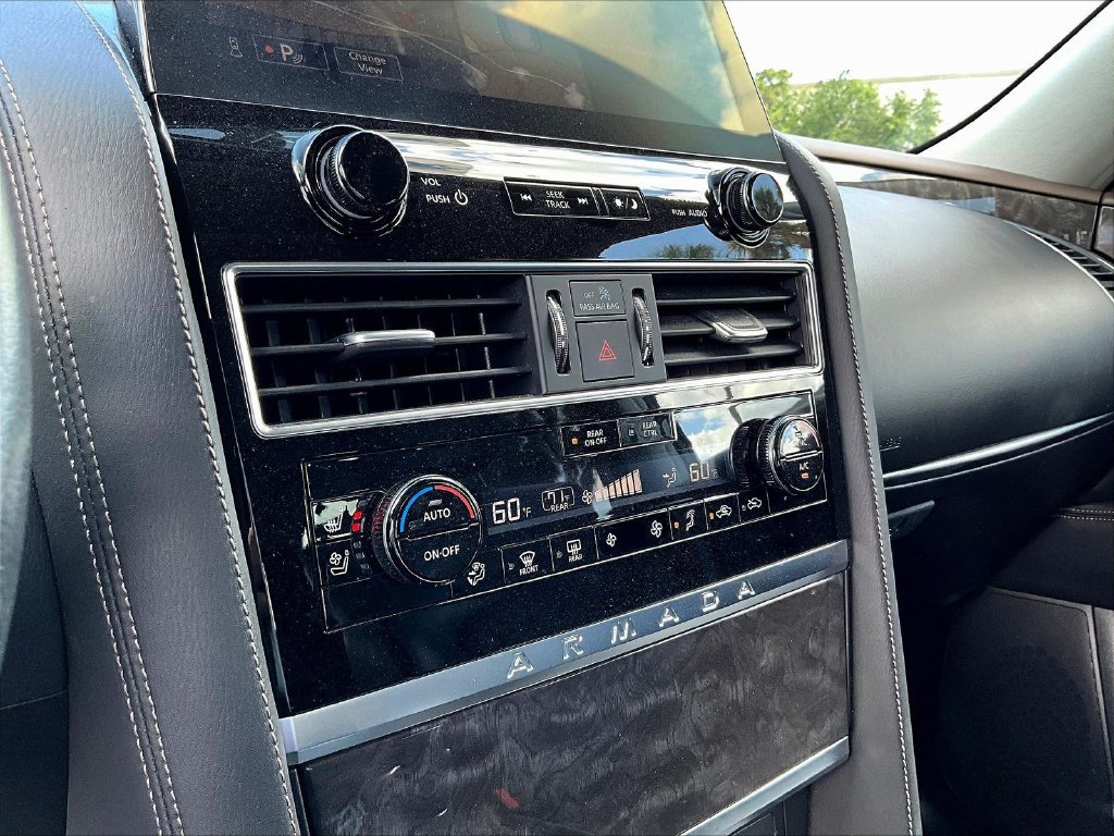 Used 2022 Nissan Armada Platinum w/ Captain's Chairs Package RWD image 15