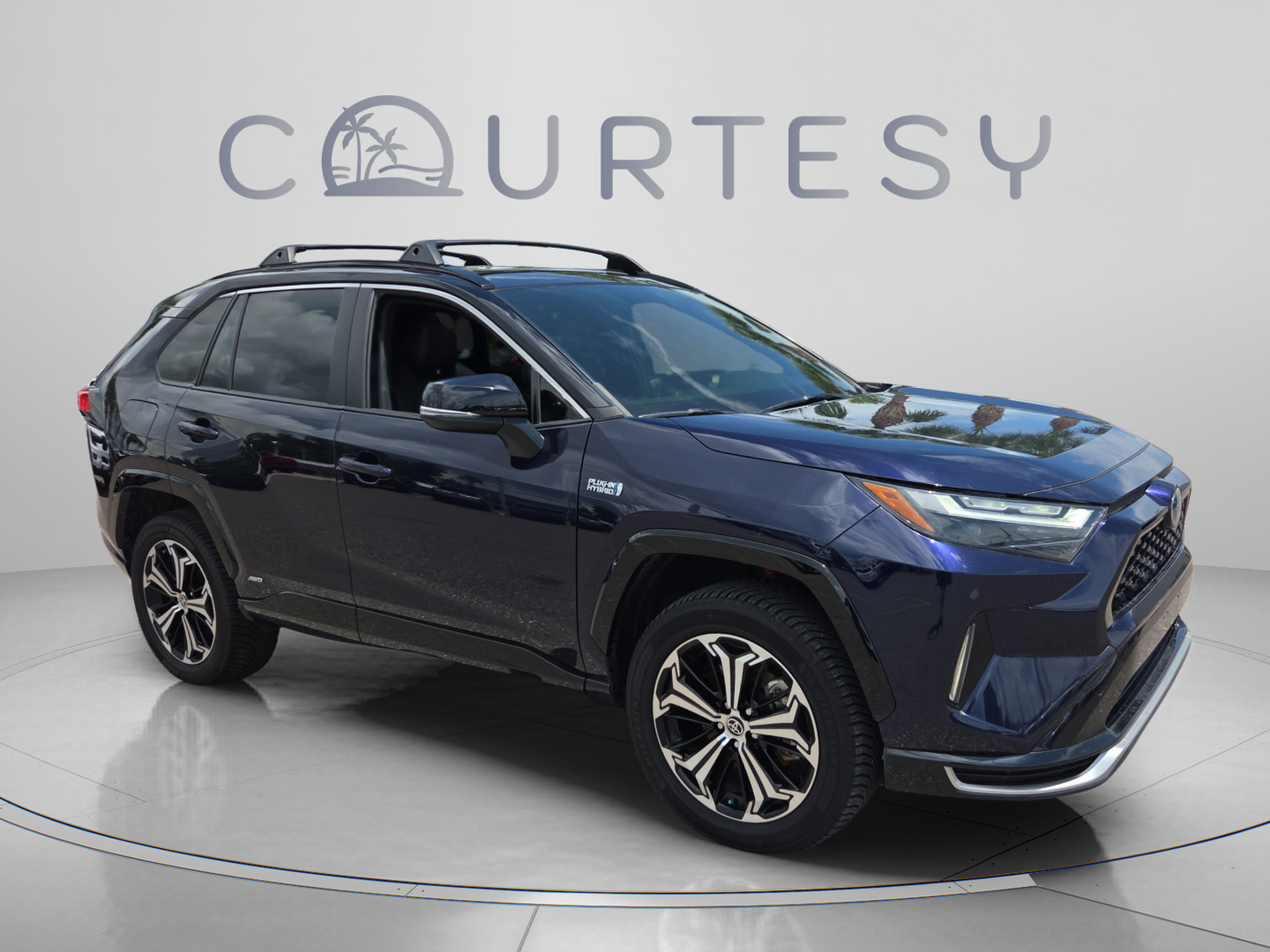 Certified 2022 Toyota RAV4 XSE w/ Weather Package AWD/4WD image 7