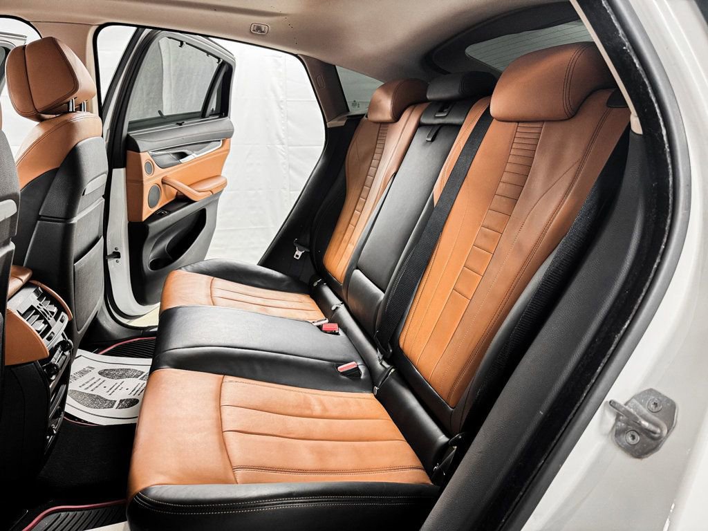Used 2015 BMW X6 xDrive35i image 10