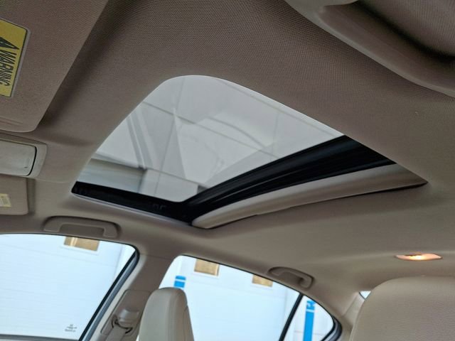 Used 2016 Honda Accord Touring image 15