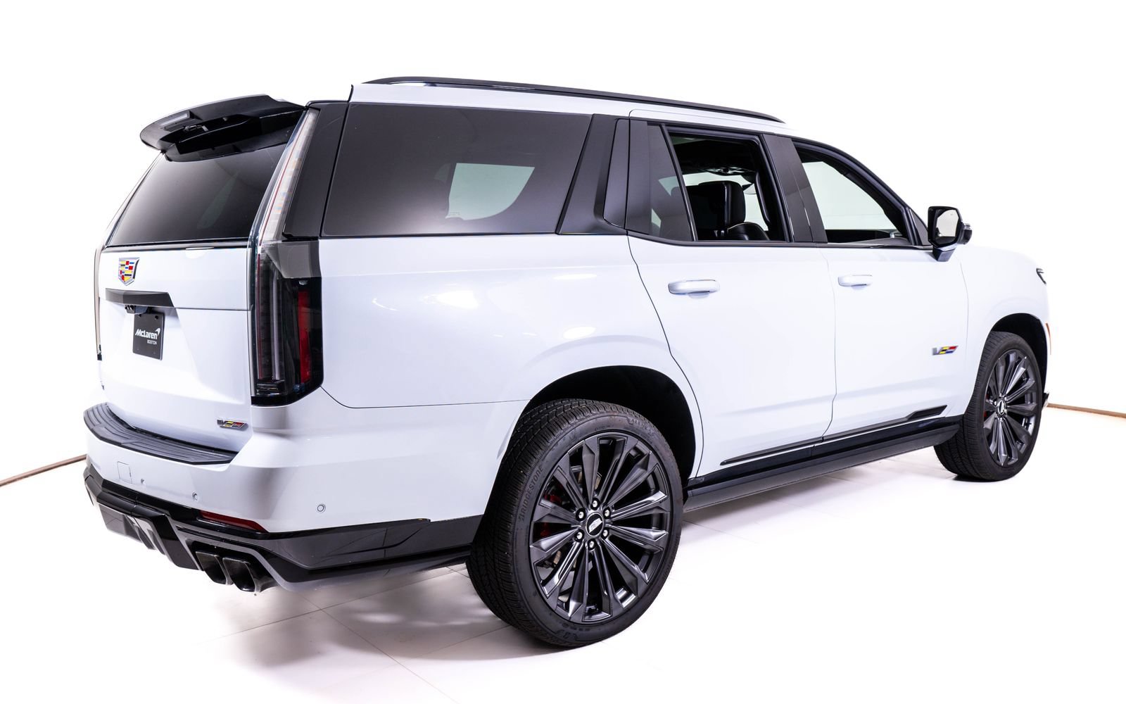 Used 2026 Cadillac Escalade V w/ LPO, Floor Liner Package AWD/4WD image 5