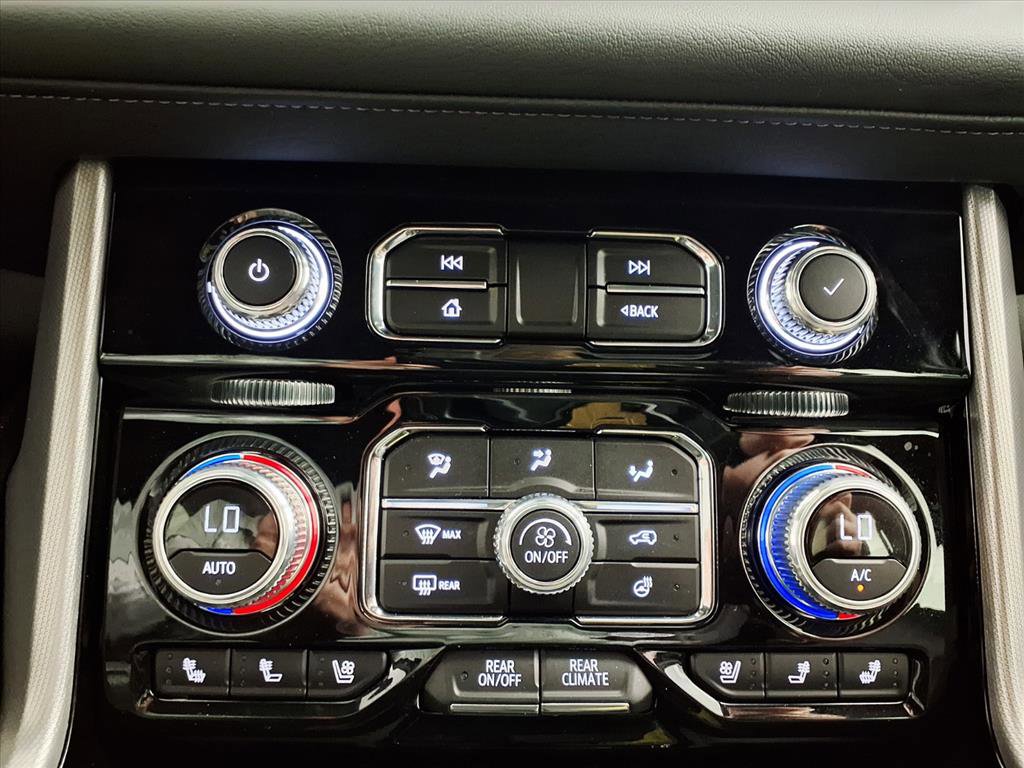 Used 2023 GMC Yukon XL Denali w/ Denali Reserve Package image 20